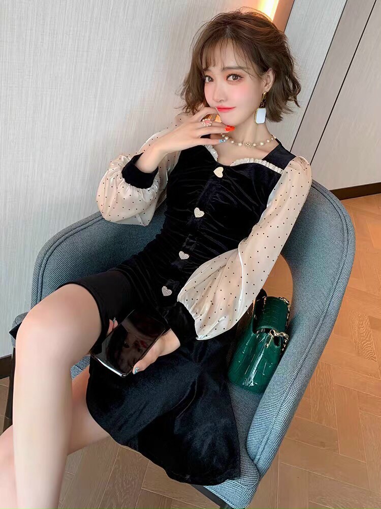 Đầm Nhung Tay Bi Phồng - HN943